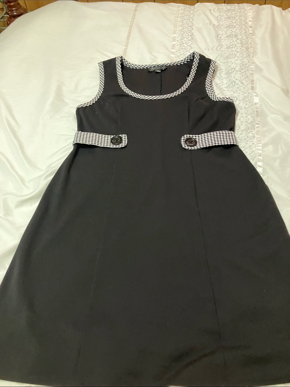 connected apparel Black A-Line Sleeveless Midi Dress with Houndstooth Trim